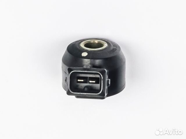 Датчик детонации Nissan Cedric