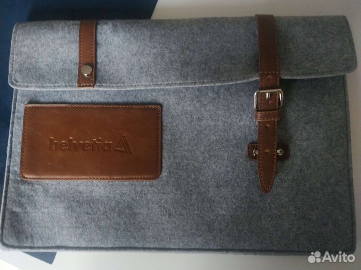 Чехол для ноутбука и документов Helvetia