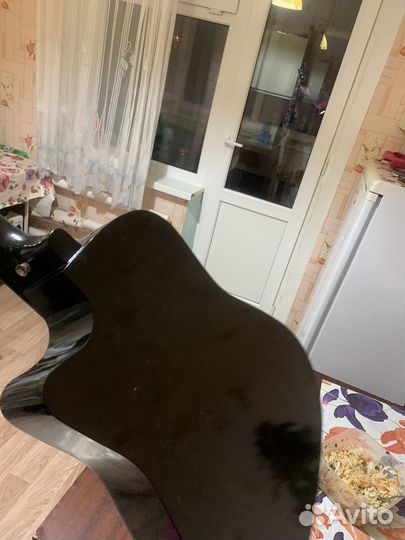 Акустическая гитара belucci