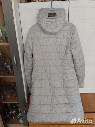 Пуховик женский 46 48 размер бу