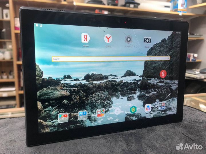 Планшет Lenovo TB-X304L