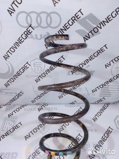 Пружина передняя Skoda Octavia A5