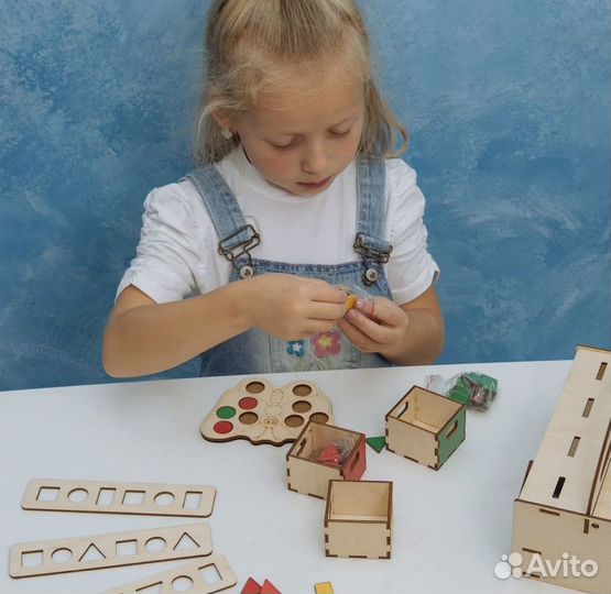 Деревянный сортер сандучок