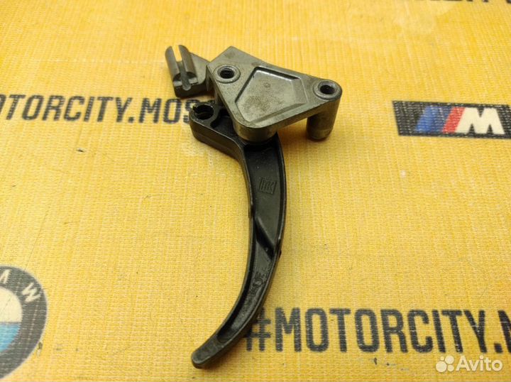 Ручка капота Mercedes-Benz W116 1977