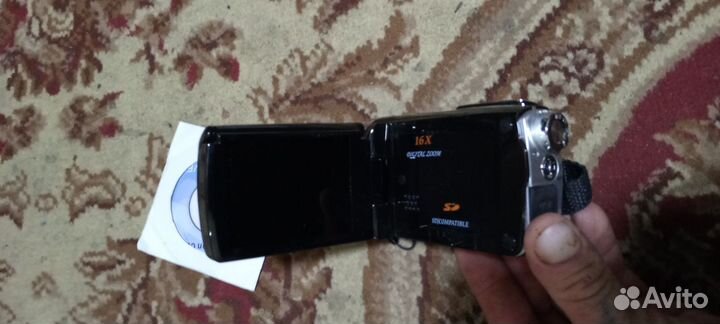 Видеокамера sony