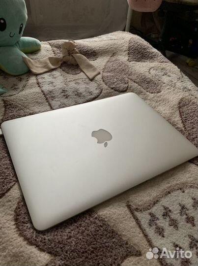 Macbook air 13 early 2014