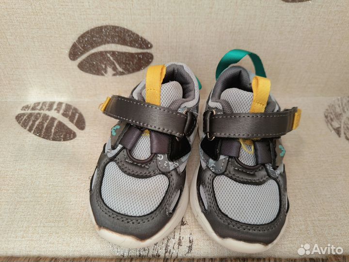 Детская обувь