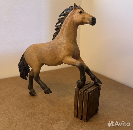 Лошади и инвентарь schleich (шляйх)