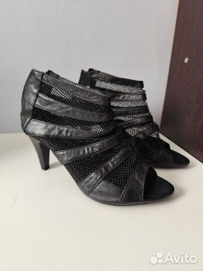 Туфли сандали 38