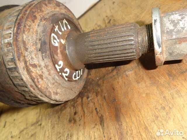 Полуось передняя L Mercedes Vito (Viano) W638