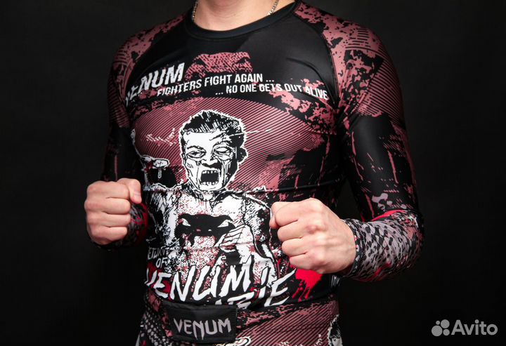 Комплект (футболка шорты) Venum Zombie