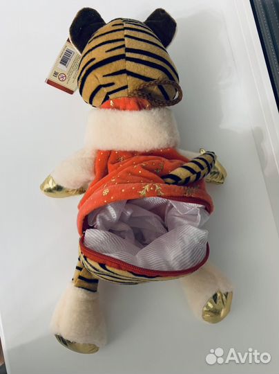 Новогодняя упаковка для сладкого подарка