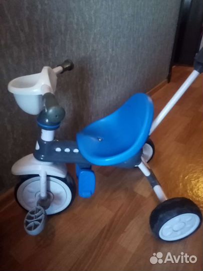 Детский велосипед трехколесный с ручкой