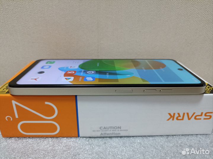 TECNO Spark 20с, 4/256 ГБ