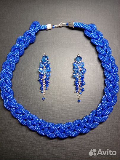 Лариат из бисера