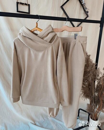 Спортивный костюм на заказ