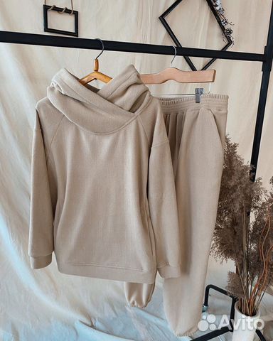 Спортивный костюм на заказ