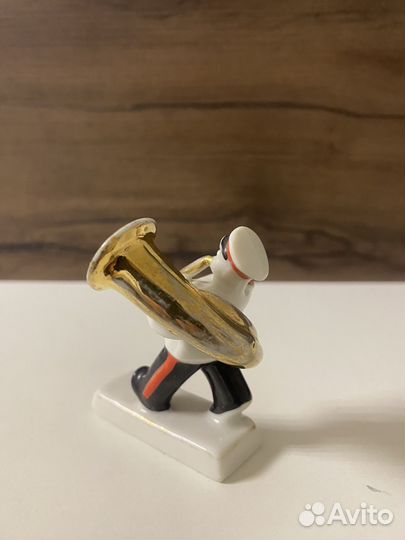 Суворовец трубач