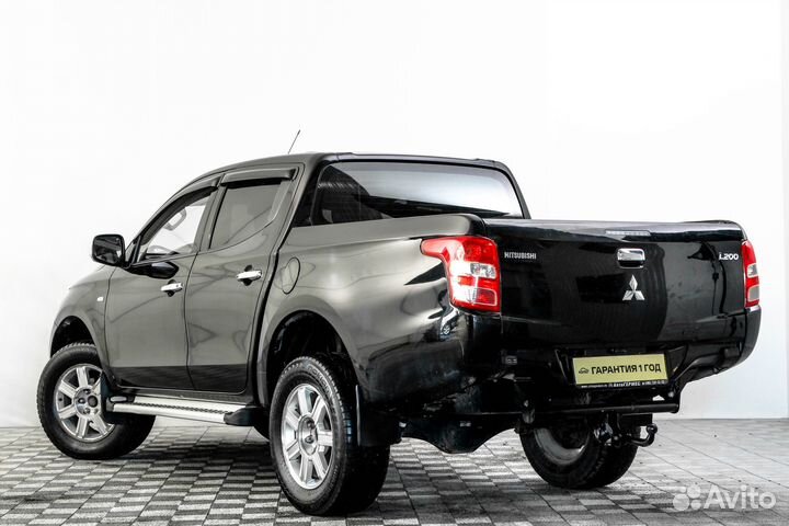 Mitsubishi L200 2.4 МТ, 2015, 196 000 км