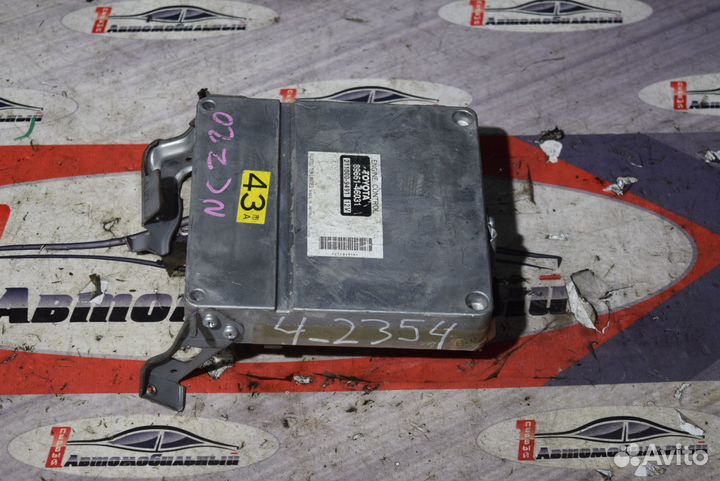 Блок управления двс c Toyota Raum NCZ20 1NZ-FE