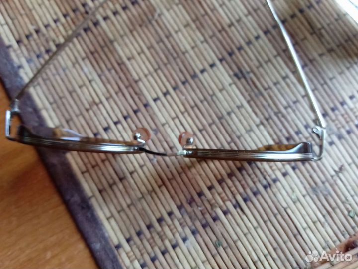 Солнечные очки унисекс