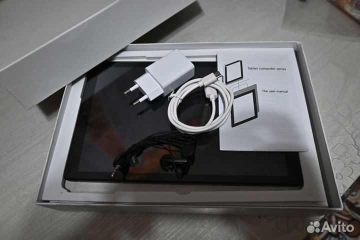 Планшет новый