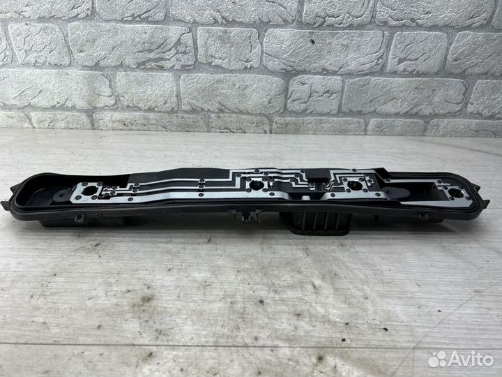 Плата заднего фонаря левая Ford Transit 8