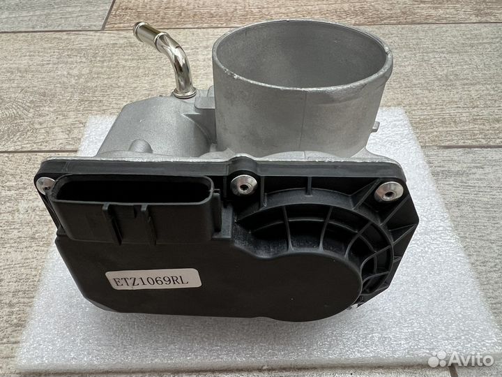 Дроссельная заслонка