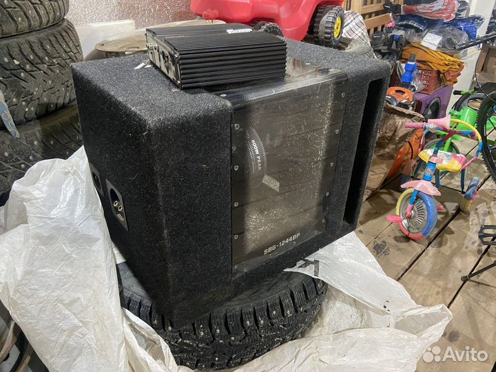 Продам саббуфер с усилителем