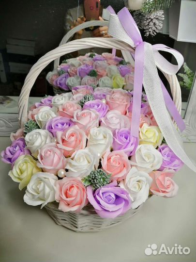 Подарок мыльные розы в корзине