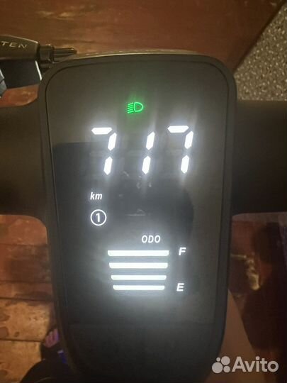 Электросамокат halten flash