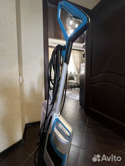 Вертикальный моющий пылесос для дома Bissell