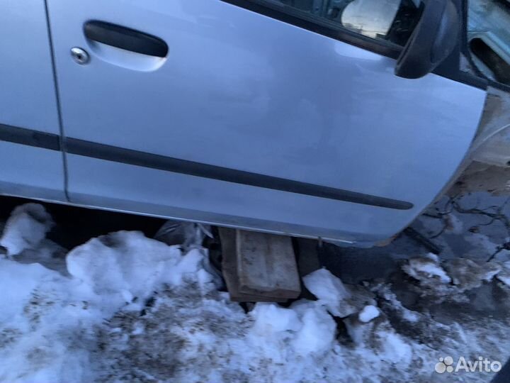 Замок двери передний R L Colt z30 z34 z36 Mitsubis