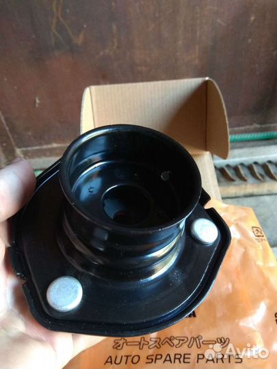 Опора стойки Мазда 6 GH-2012 г.в