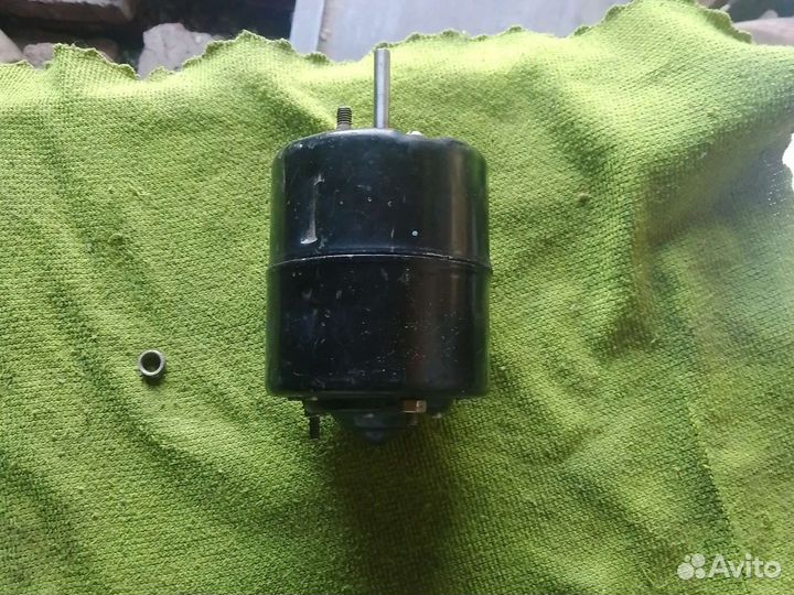 Катушка зажигания москвич,моторчик24в,резонатор