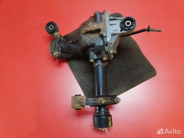 Редуктор передний Toyota Land Cruiser