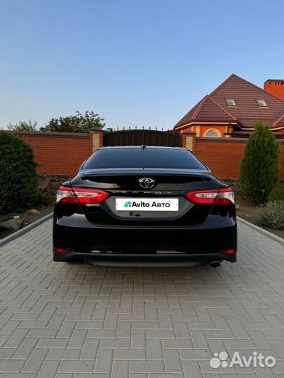 Toyota Camry 2.5 AT, 2018, 140 000 км