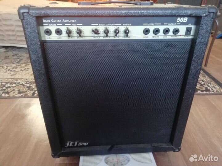 Басовый комбоусилитель 50вт