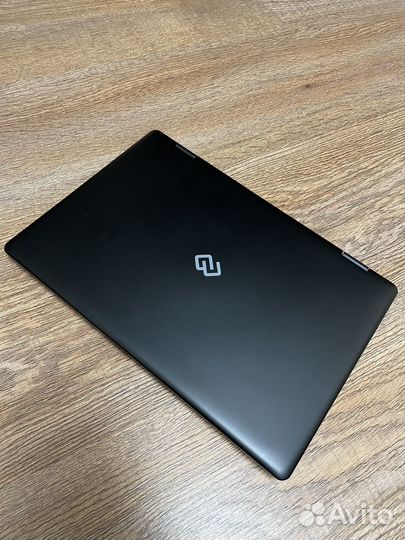 Ноутбук-трансформер Digma