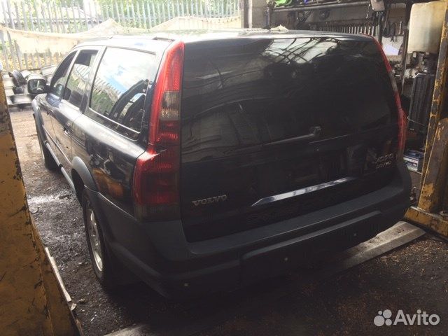 Разбор на запчасти Volvo XC70 2002-2007