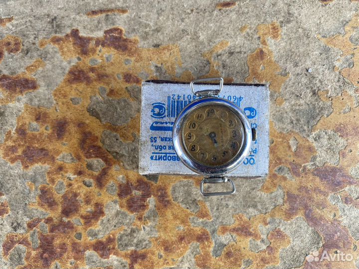 Часы наручные Mawrik Швейцарские не рабочие