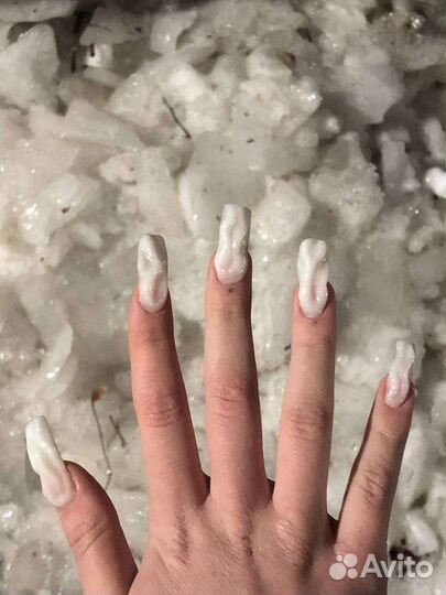 Наращивание ногтей