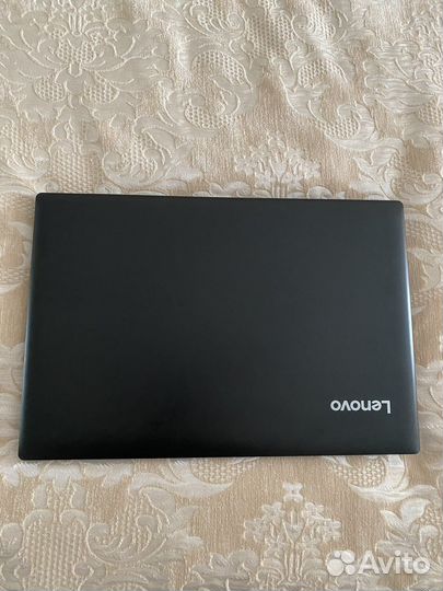 Lenovo ideapad 330-15AST