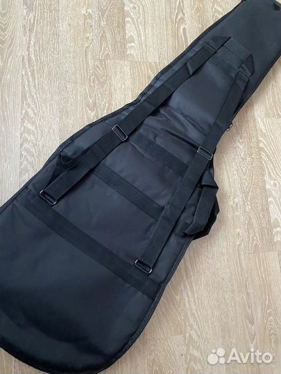 Чехол для бас гитары. Новый. Утепленный