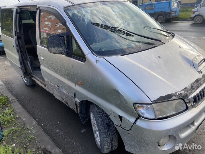 Продам Hyundai Starex