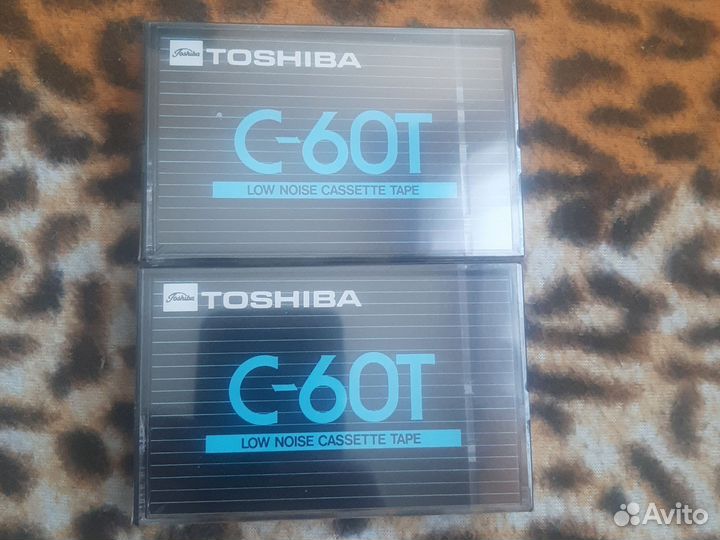 Аудиокассета Toshiba c-60t новая, в упаковке