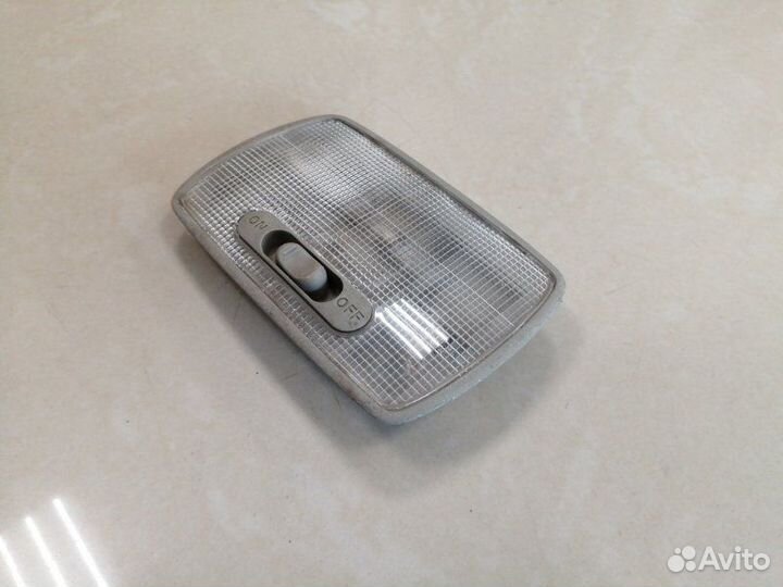 Плафон подсветки салона Honda Mobilio GB1 L15A