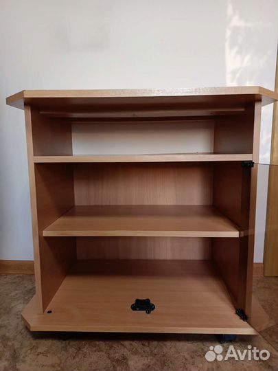 Тумба под телевизор