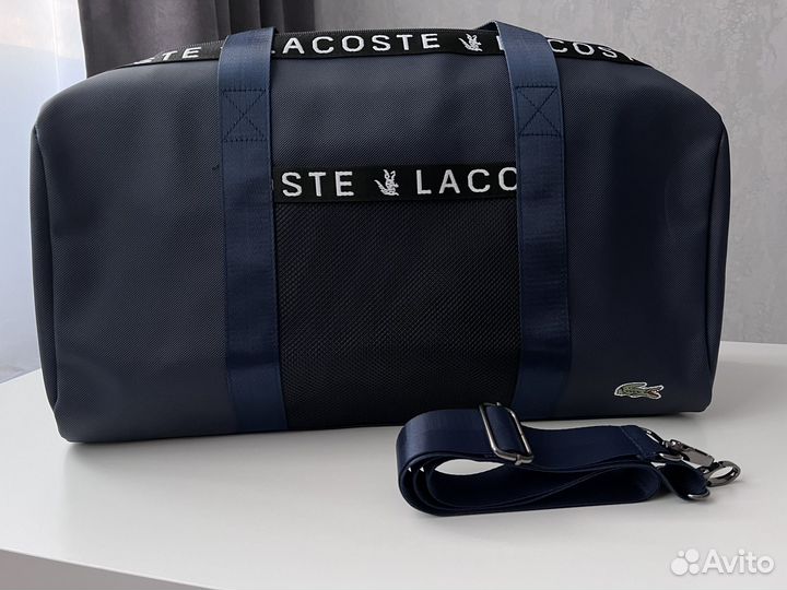 Спортивная сумка Lacoste