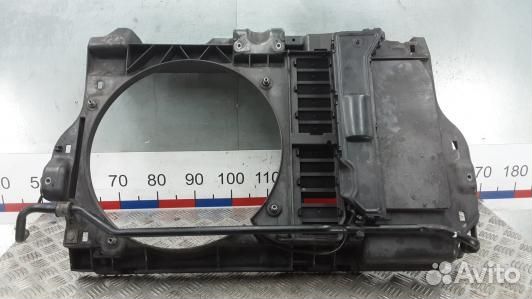 Передняя панель крепления облицовки (телевизор) ci